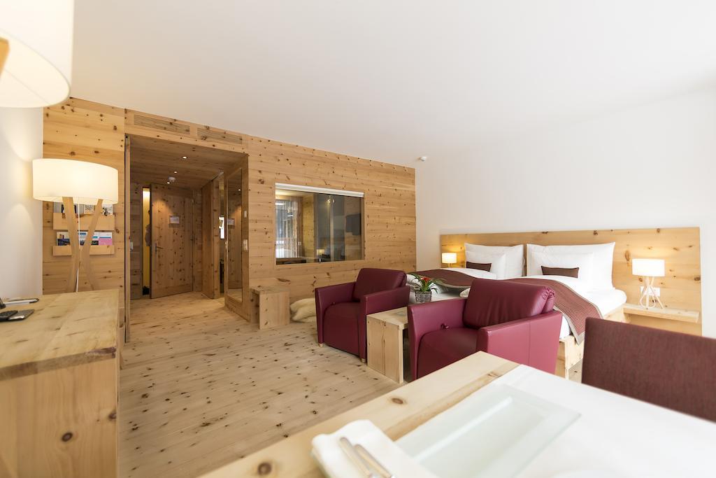 Relais & Chateaux In Lain Hotel Cadonau Brail Eksteriør bilde